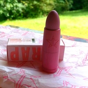 💋💋💄💄Velvet Trap lipstick💋💄💄👄👄👄👄